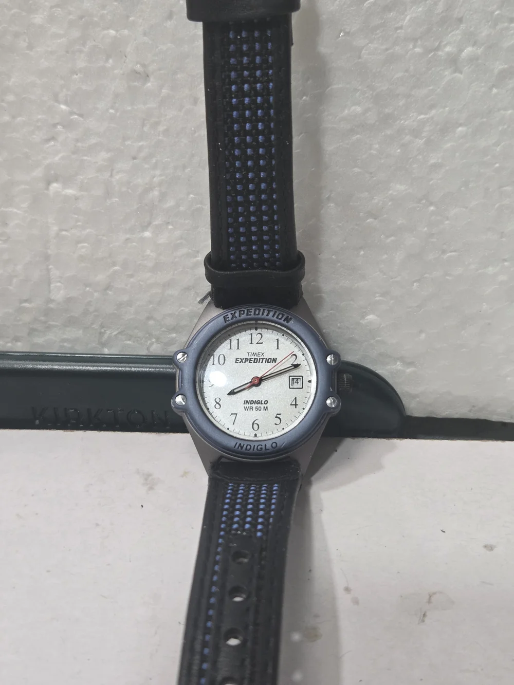 Timex Expedition Unisex White Dial Blue Accent Watch